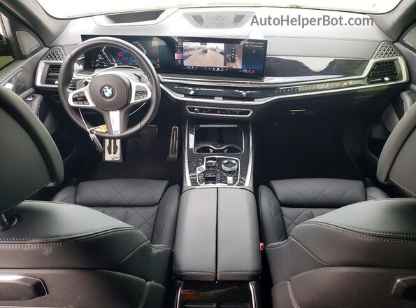 5UX23EM02R9W04714 2024 BMW X7 Black 