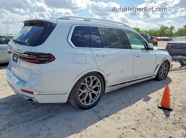 5UX23EM02S9X95637 2025 BMW X7 White Հետևի աջ