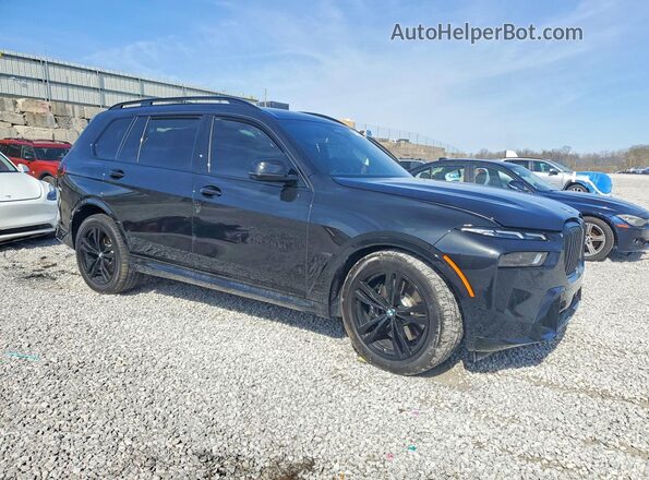 5UX23EM02T9025908 2026 BMW X7 Черный Передняя правая четверть