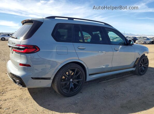 5UX23EM04P9N84656 2023 BMW X7 Gray Rear right