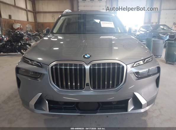 5UX23EM04S9Z58367 2025 BMW X7 Gray Вид щитка приладів