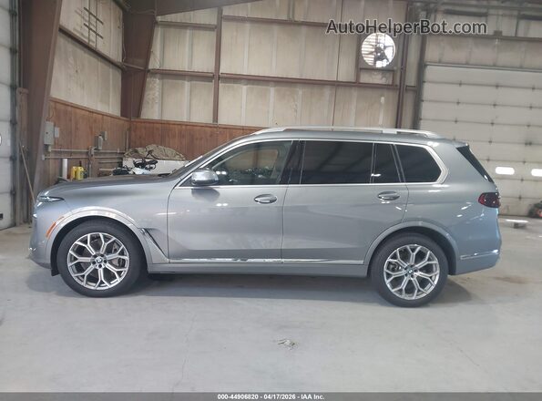 5UX23EM04S9Z58367 2025 BMW X7 Gray Панорамний вид салону 360°
