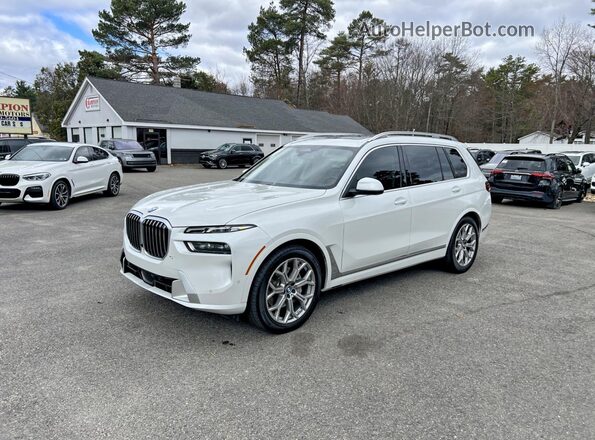 5UX23EM06P9R65571 2023 BMW X7 White Rear left