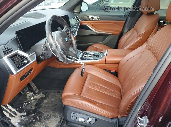 5UX23EM06P9R80586 2023 BMW X7 Maroon წინა სალონის ხედი