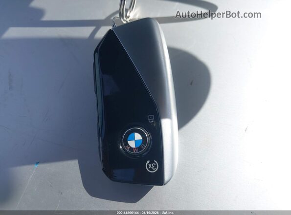 5UX23EM08T9092089 2026 BMW X7 White Widok deski rozdzielczej