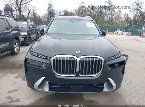 5UX23EM09S9W76936 2025 BMW X7 Black Widok zestawu wskaźników