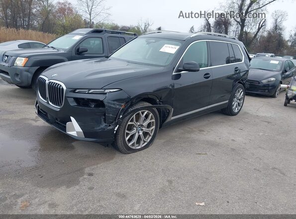 5UX23EM09S9W76936 2025 BMW X7 Black Przód lewy