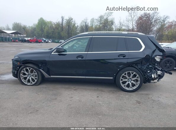 5UX23EM09S9W76936 2025 BMW X7 Black Widok wnętrza 360 stopni