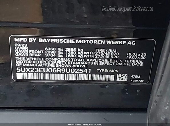 5UX23EU06R9U02541 2024 BMW X5 Black Widok komory silnika
