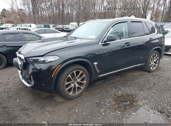 5UX23EU06R9U02541 2024 BMW X5 Black Przód lewy