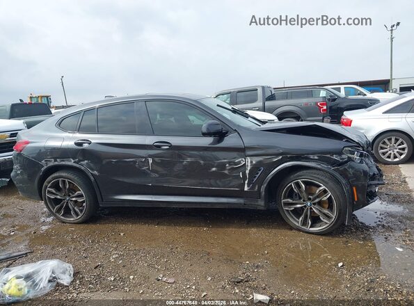5UX2V5C09M9H46677 2021 BMW X4 Black Widok wnętrza z tyłu