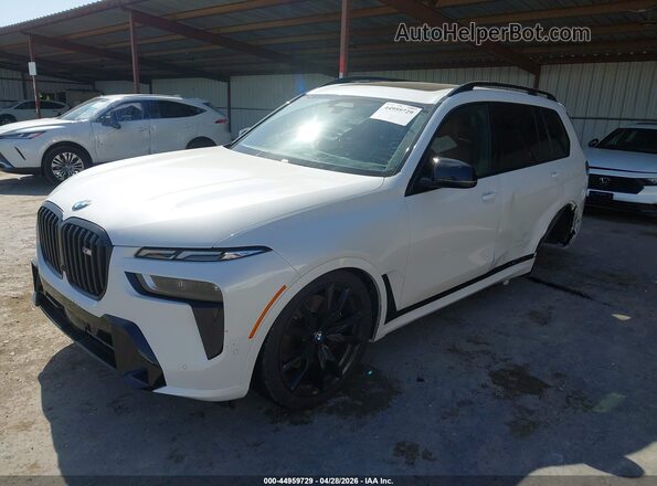5UX33EM01P9R52117 2023 BMW X7 White Przód lewy
