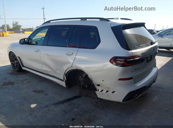 5UX33EM01P9R52117 2023 BMW X7 White Tył lewy