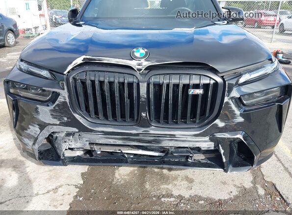 5UX33EM05R9T00779 2024 BMW X7 Black Vista frontal