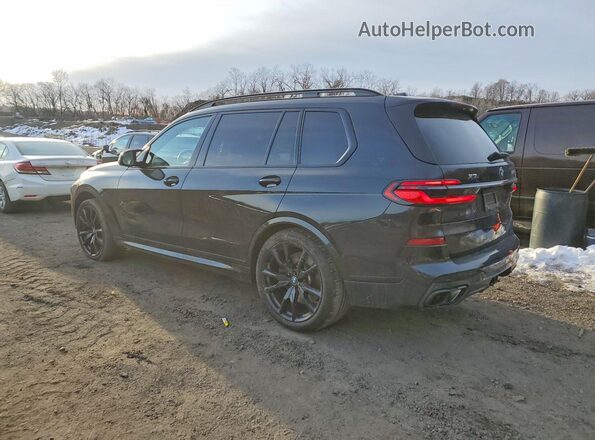 5UX33EM09R9S33863 2024 BMW X7 Black Rear left