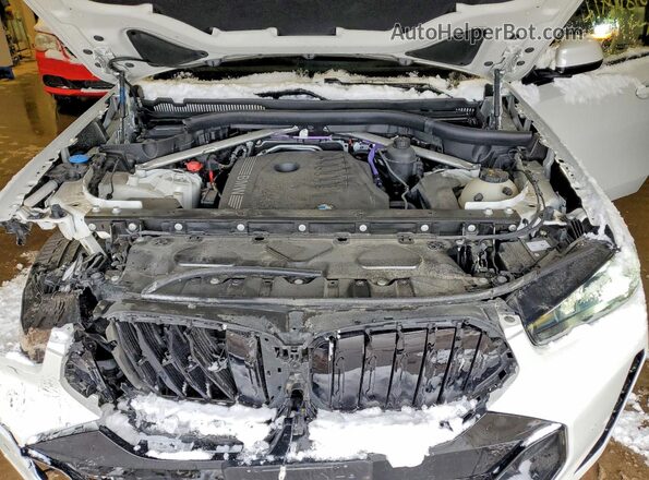 5UX33EX00R9V54945 2024 BMW X6 White Engine compartment view