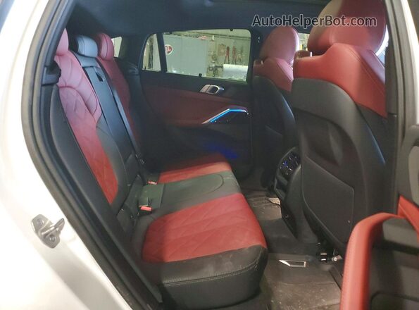 5UX33EX00R9V54945 2024 BMW X6 White Rear interior view