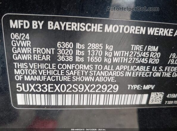 5UX33EX02S9X22929 2025 BMW X6 Black Widok komory silnika