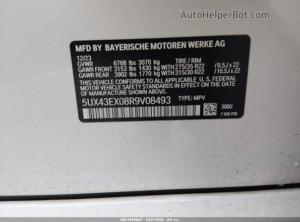 5UX43EX08R9V08493 2024 BMW X6 White Вид підкапотного простору