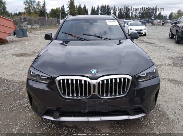 5UX53DP05N9M00700 2022 BMW X3 Gray Dashboard view