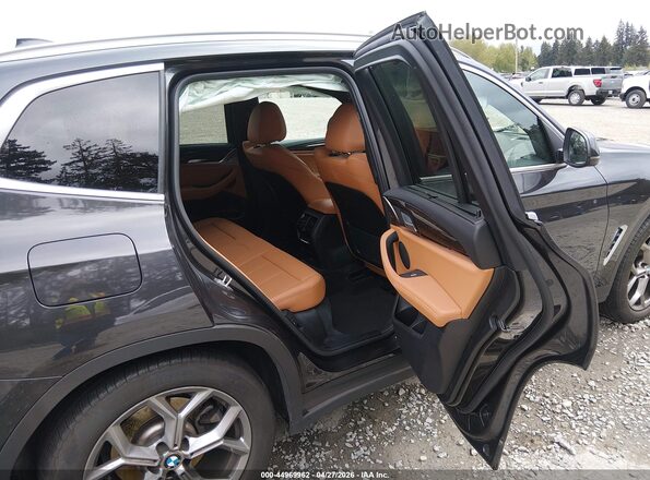 5UX53DP05N9M00700 2022 BMW X3 Gray VIN sticker view