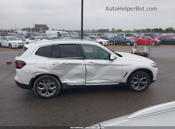 5UX53DP06R9U07516 2024 BMW X3 White 