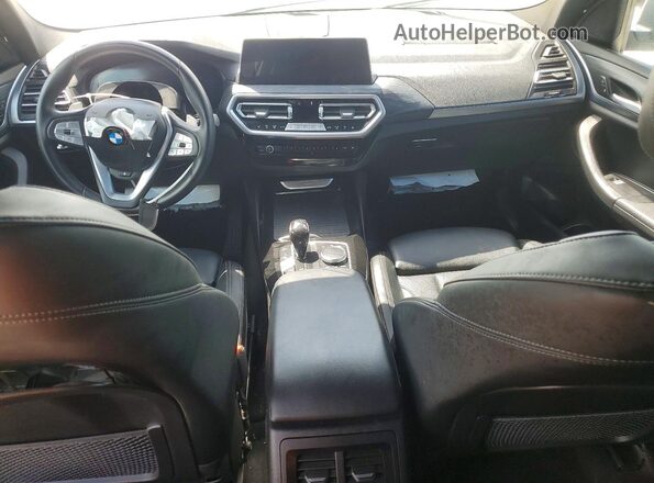 5UX53DP08R9W13386 2024 BMW X3 White წინა პანელის ხედი