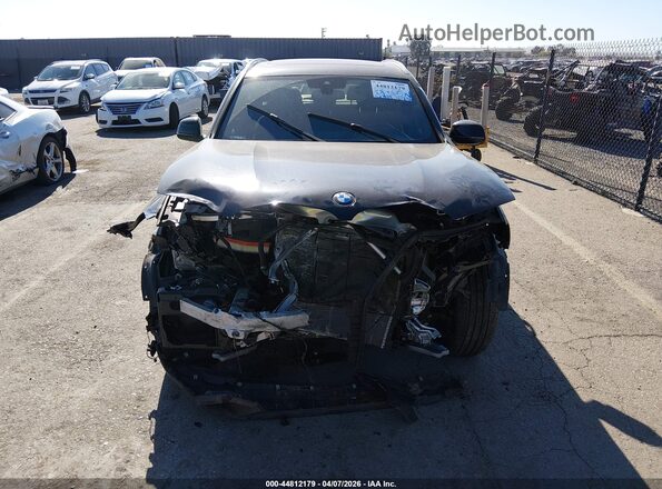 5UX53DP09N9J61524 2022 BMW X3 Black Widok zestawu wskaźników