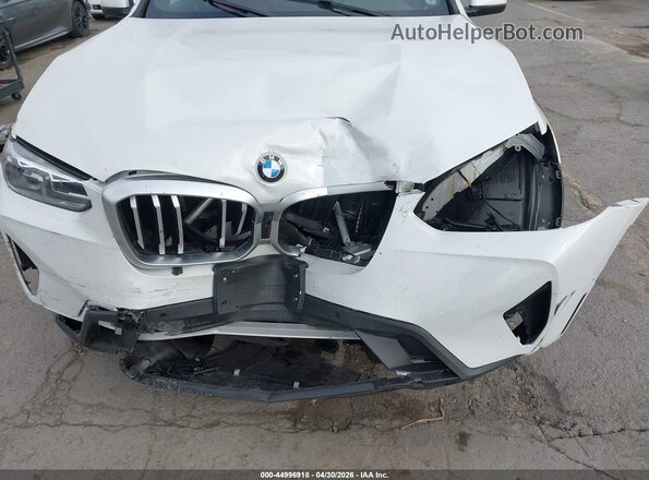 5UX53DP09R9V98218 2024 BMW X3 White Vista frontal