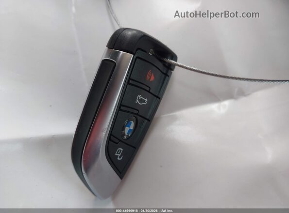 5UX53DP09R9V98218 2024 BMW X3 White Vista del salpicadero