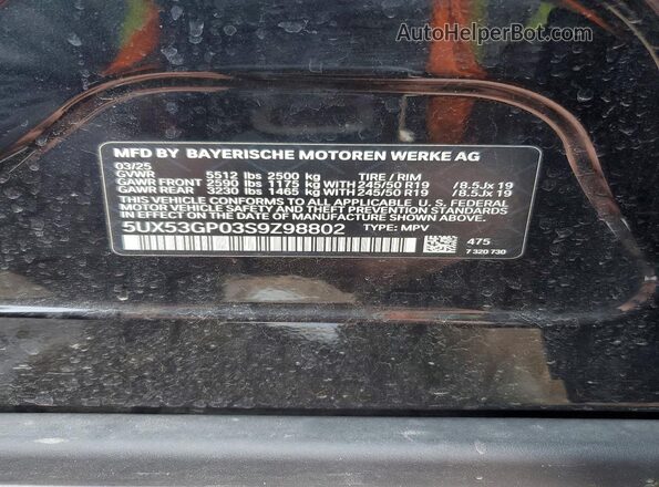 5UX53GP03S9Z98802 2025 BMW X3 Black Vista del compartimento del motor