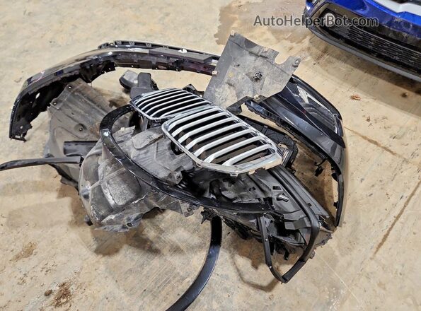 5UXCW2C00M9F32614 2021 BMW X7 Black Widok naklejki z numerem VIN