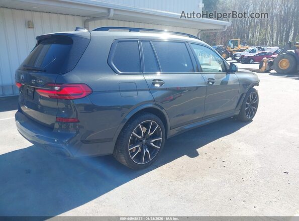 5UXCW2C00N9M08230 2022 BMW X7 Gray უკანა მარჯვენა