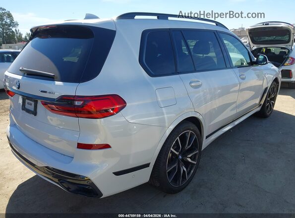5UXCW2C01M9E98358 2021 BMW X7 White უკანა მარჯვენა