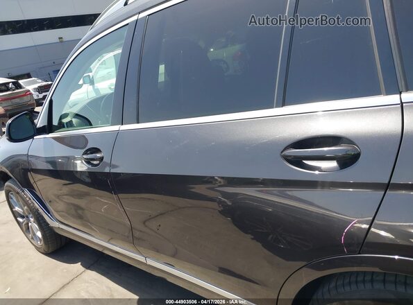 5UXCW2C03L9C02917 2020 BMW X7 Gray 