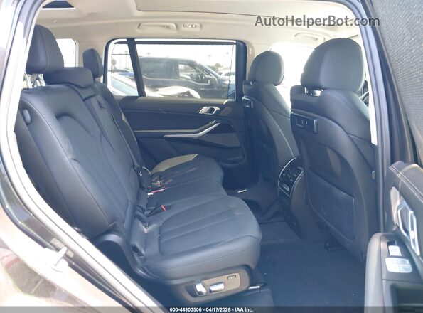 5UXCW2C03L9C02917 2020 BMW X7 Gray VIN կոդի պիտակի տեսք