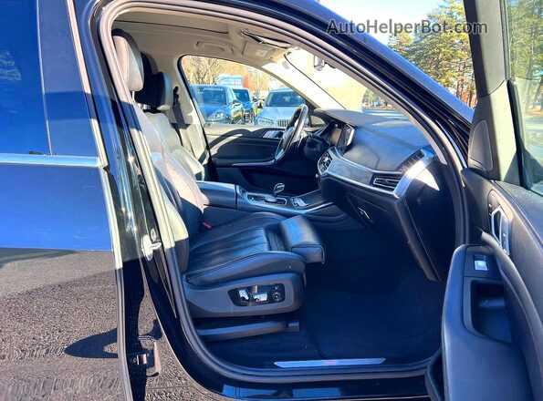 5UXCW2C05L9B19506 2020 BMW X7 Black Դիմացի տեսք