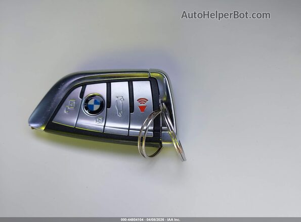 5UXCW2C08L9C17798 2020 BMW X7 Gray Dashboard view