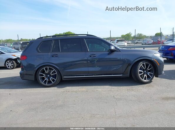 5UXCW2C08L9C17798 2020 BMW X7 Gray 360 interior view