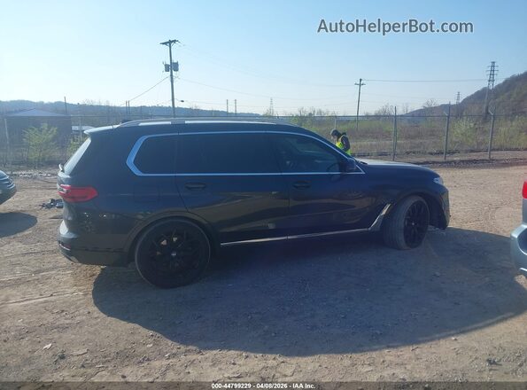 5UXCW2C09L9B59166 2020 BMW X7 Black 