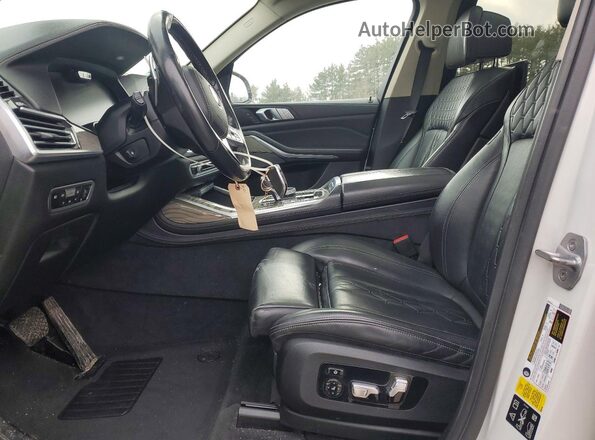 5UXCW2C51KL087356 2019 BMW X7 White Սալոնի դիմացի տեսք
