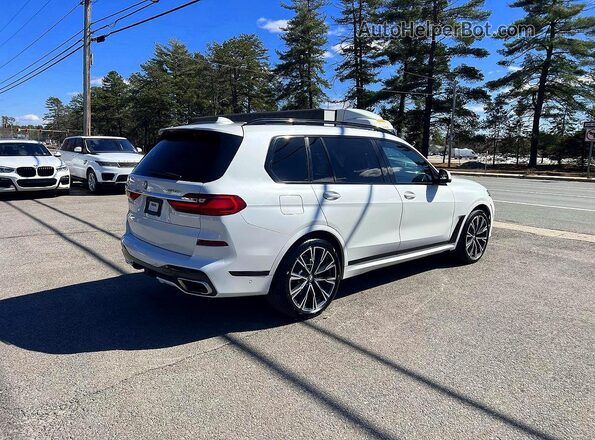 5UXCX4C51KLS37426 2019 BMW X7 White Задня права чверть