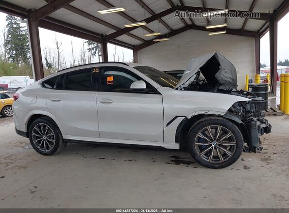 5UXCY6C01L9B63214 2020 BMW X6 White უკანა სალონის ხედი