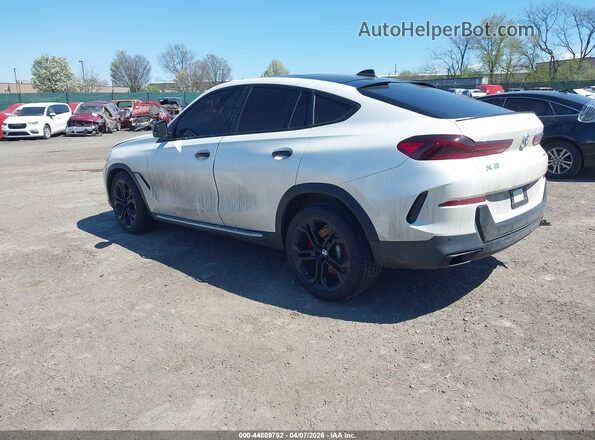 5UXCY6C03L9D13582 2020 BMW X6 White 