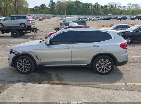 5UXTR7C52KLF24580 2019 BMW X3 Silver Սալոնի 360 աստիճան տեսք