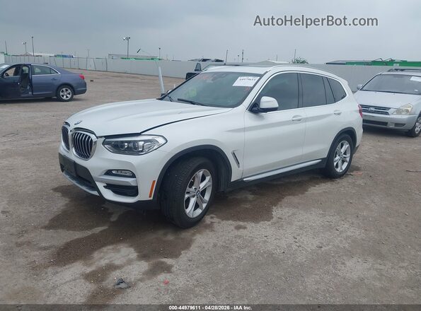 5UXTR7C53KLR52168 2019 BMW X3 White Vista tres cuartos delantera izquierda