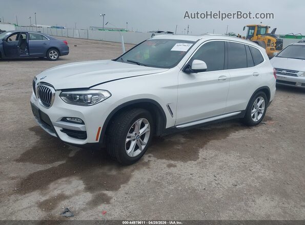 5UXTR7C53KLR52168 2019 BMW X3 White Vista interior de 360 grados