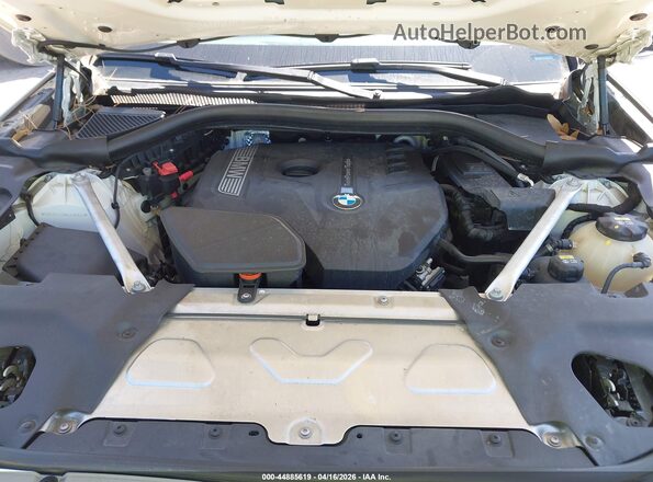 5UXTR7C5XKLE96933 2019 BMW X3 Белый Вид сзади