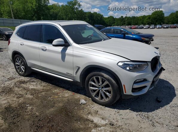 5UXTR9C5XJLC83085 2018 BMW X3 White Передня права чверть