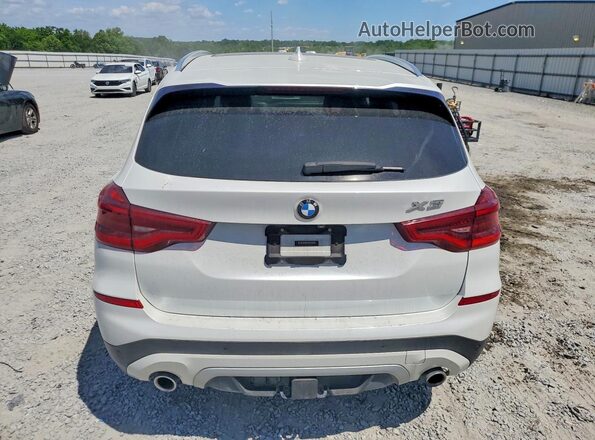 5UXTR9C5XJLC83085 2018 BMW X3 White Вид ззаду